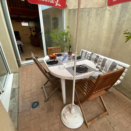La Maison Des Chez Genevieve & Norbert 6 A 8 Personnes 펜션