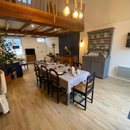 펜션 La Maison Des Chez Genevieve & Norbert 6 A 8 Personnes *